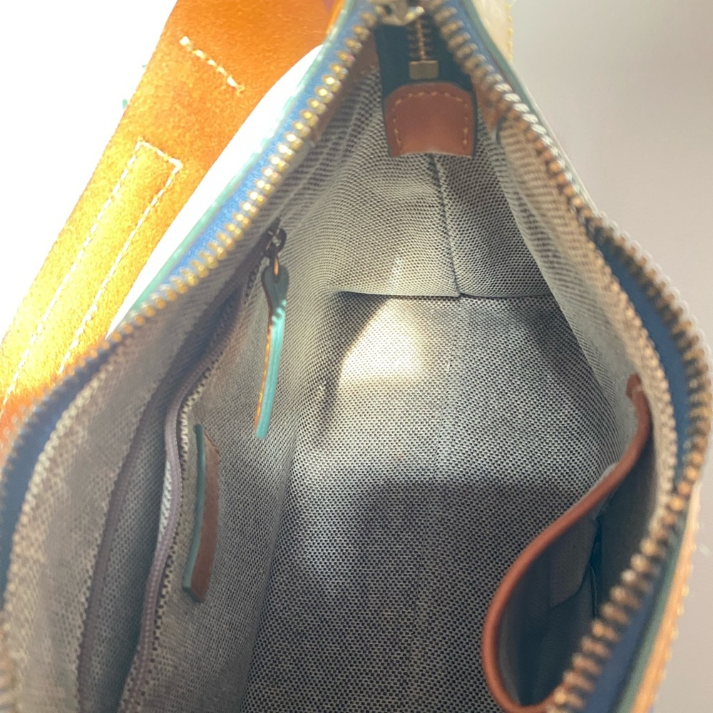 Dooney & Bourke - Picture 13 of 13